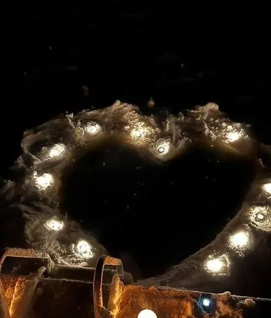 샬레 Minivilla Peikonpesae Ulkoporeallas & Pihasauna *