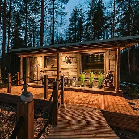 Chalet Minivilla Peikonpesae Ulkoporeallas & Pihasauna