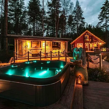 Chalet Minivilla Peikonpesae Ulkoporeallas & Pihasauna