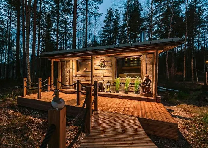 Шале Minivilla Peikonpesae Ulkoporeallas & Pihasauna